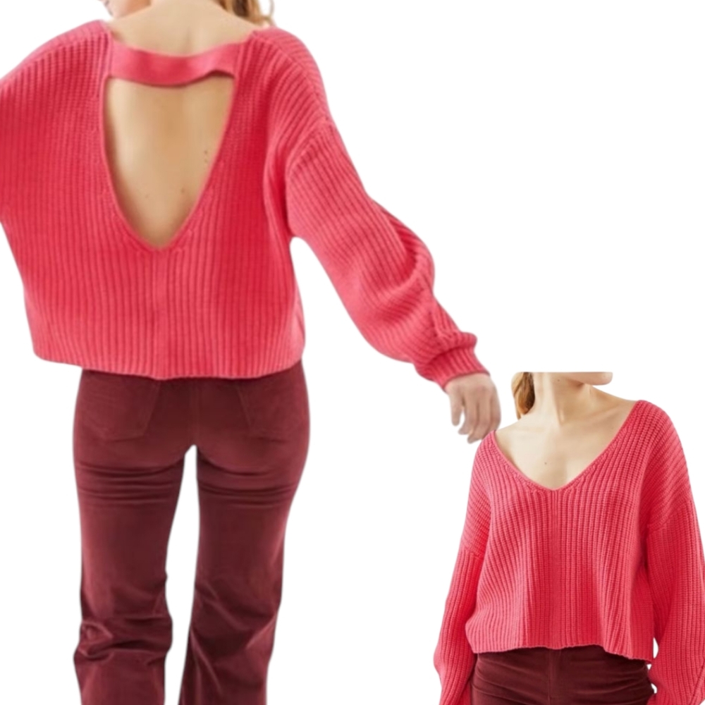 Urban Outfitters Coral Pink Ribbed V‑Neck Open‑Back Sweater SZ x small